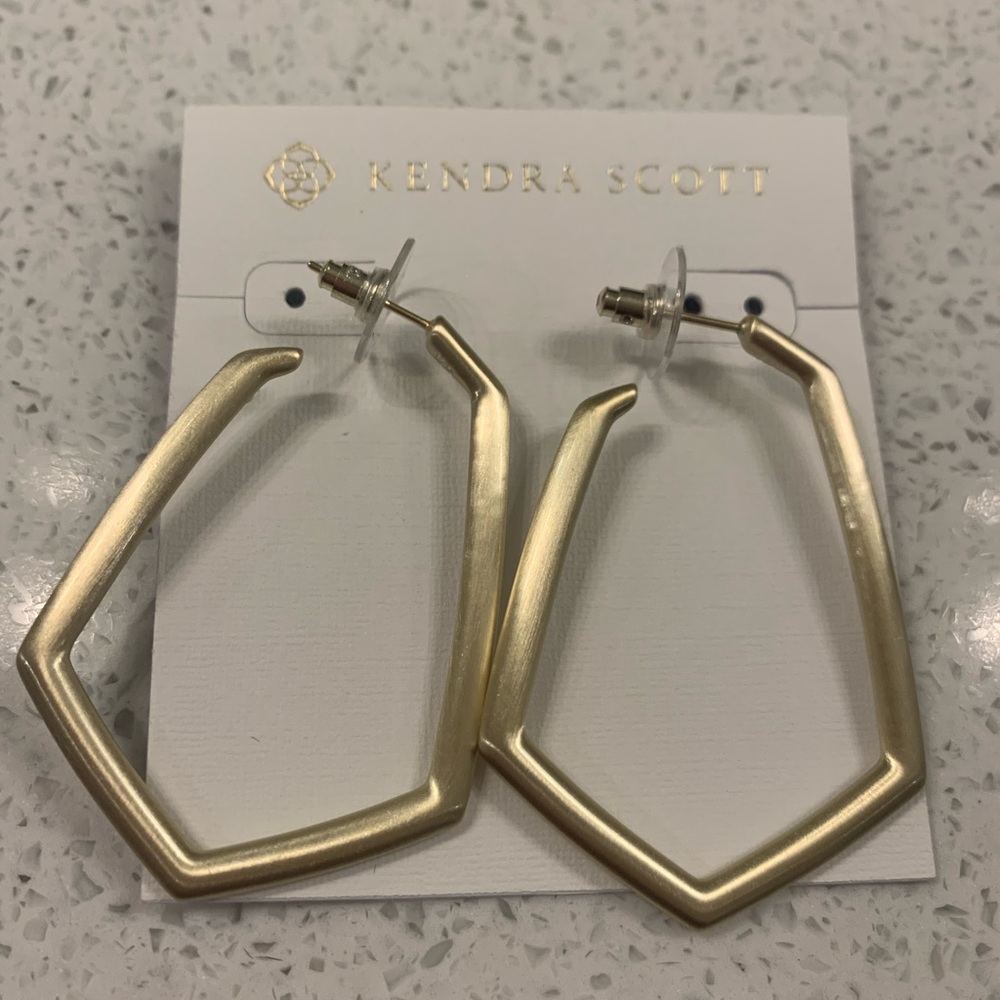 Kendra Scott hoops